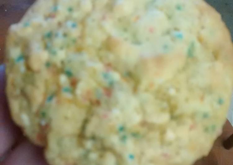 TL's Rice Krispie Treat Birthday Cake Batter Cookies