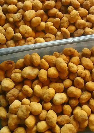 A picture of Peanut burger.