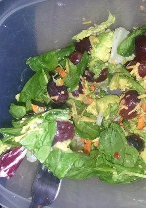 A picture of Zesty Quick Salad.