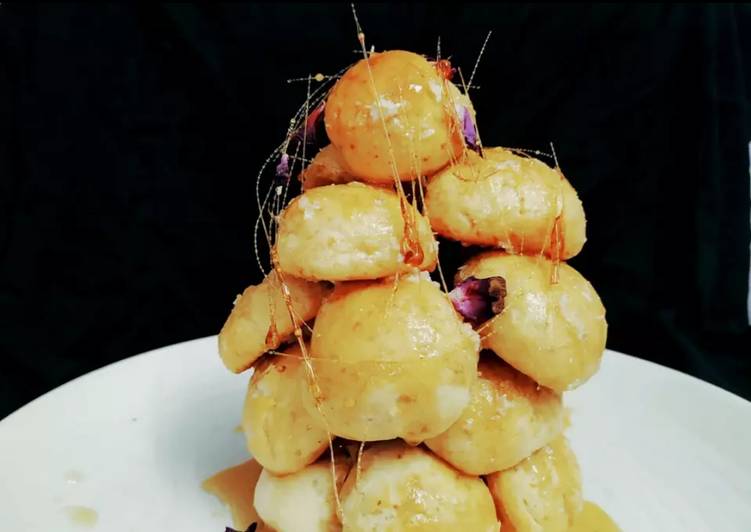 Lilliputian Eggless Croquembouche Lilliputian Eggless Croquembouche