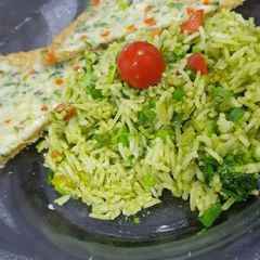 A picture of Basil pesto Rice.