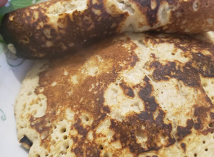 Una foto de Panqueques de avena y plátano