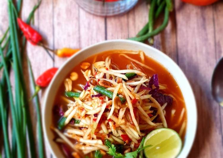Cara Membuat Som Tam Salad Thai Yang Gurih