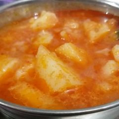 A picture of Potato veg.