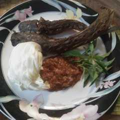 A picture of Lele goreng sambal terasi.
