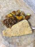 Filet empanado con cebolla caramelizada