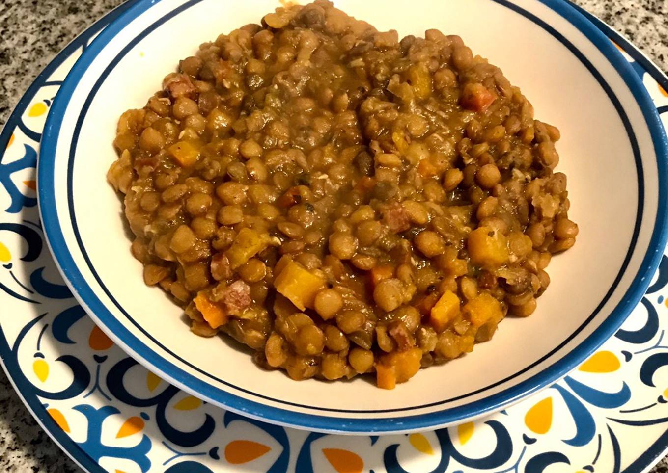 Lentejas con zapallo y chorizo