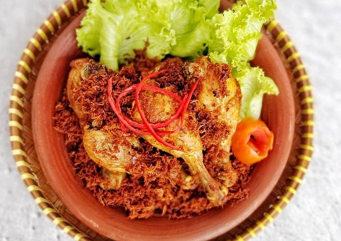 Resep Ayam Serundeng Kelapa oleh Nindaummuzia - Cookpad