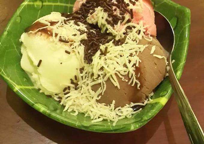 Resep Banana Split 🍧🍨🍦 Oleh Isti Ashari - Cookpad