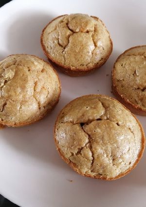 Una foto de Muffins de plátano / sin azúcar / sin sal