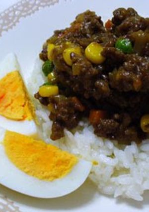 A picture of The Matsumoto Family's Dry Curry.