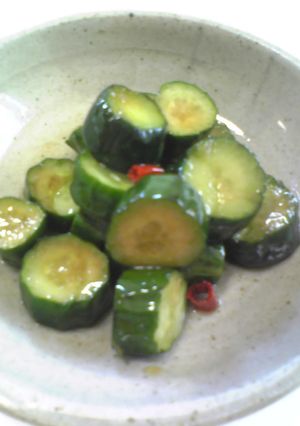 A picture of Nostalgic Pickled Cucumbers.