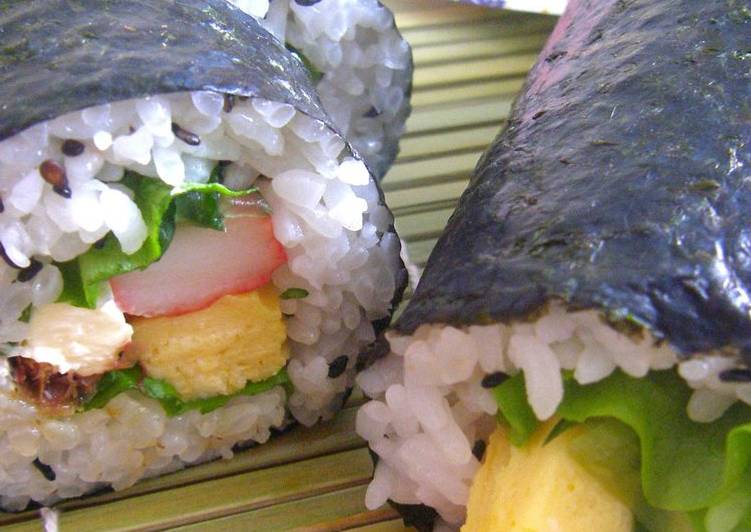 How to Make Super Quick Homemade Ehou-maki (Futomaki Sushi) for Setsubun