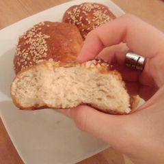 A picture of Awesome Chewy Pretzel Buns.