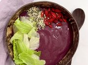 Una foto de lechuga de algas