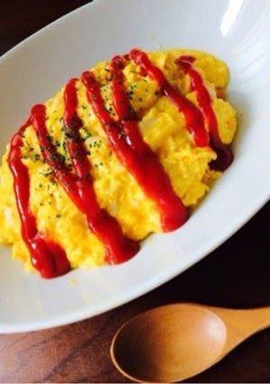 A picture of Fluffy Omurice Rice Omelette.