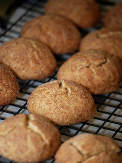 A picture of Cinnamint Tea Cookies.