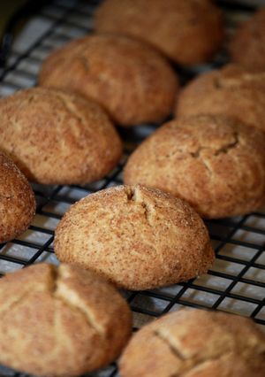 A picture of Cinnamint Tea Cookies.