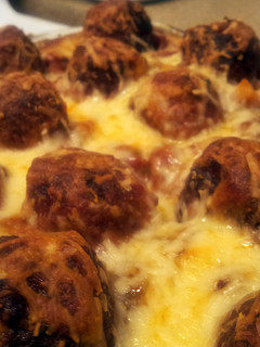 A picture of Spaghetti bacon bake.