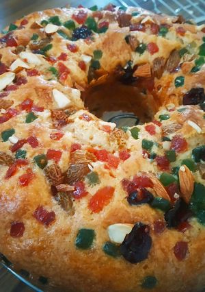 A picture of Tutti frutti dry fruit cake.
