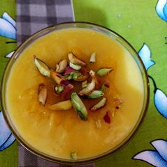 A picture of Mango Firni delight dessert.