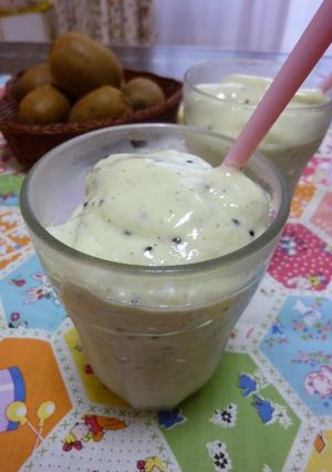 A picture of Kiwi Smoothie.