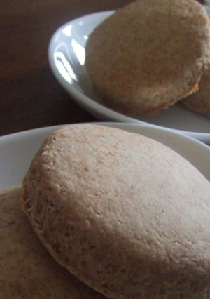 A picture of Healthy, Crispy Whole Wheat Scones.