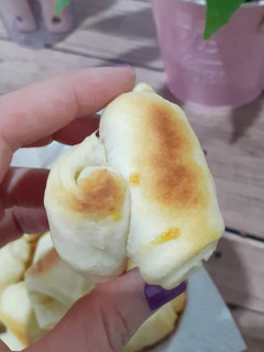 Una foto de Cuernitos de manteca y queso