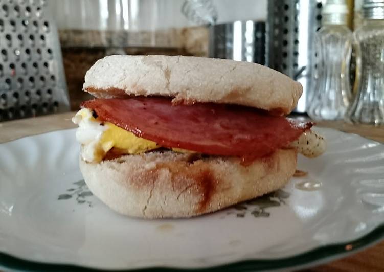 Easiest Way to Make Quick Ham &amp; Egg Breakfast Sandwich