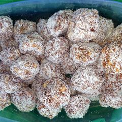 A picture of YUM YUMS!!.