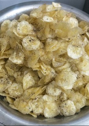 કેળાની વેફર (Kela Wafer Recipe In Gujarati) રેસીપી મુખ્ય ફોટો