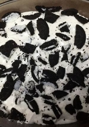 A picture of Oreo dessert.