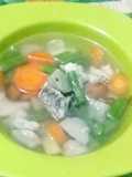 Sayur sop ayam bakso