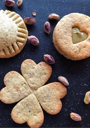 Foto di Biscotti di pasta frolla al pistacchio