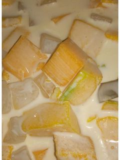 A picture of Mango Dessert.