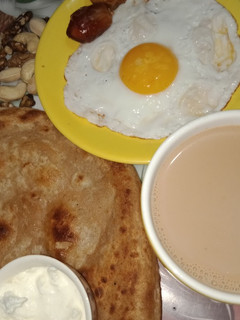 A picture of Healthy breakfast (sunt_i Rasool).
