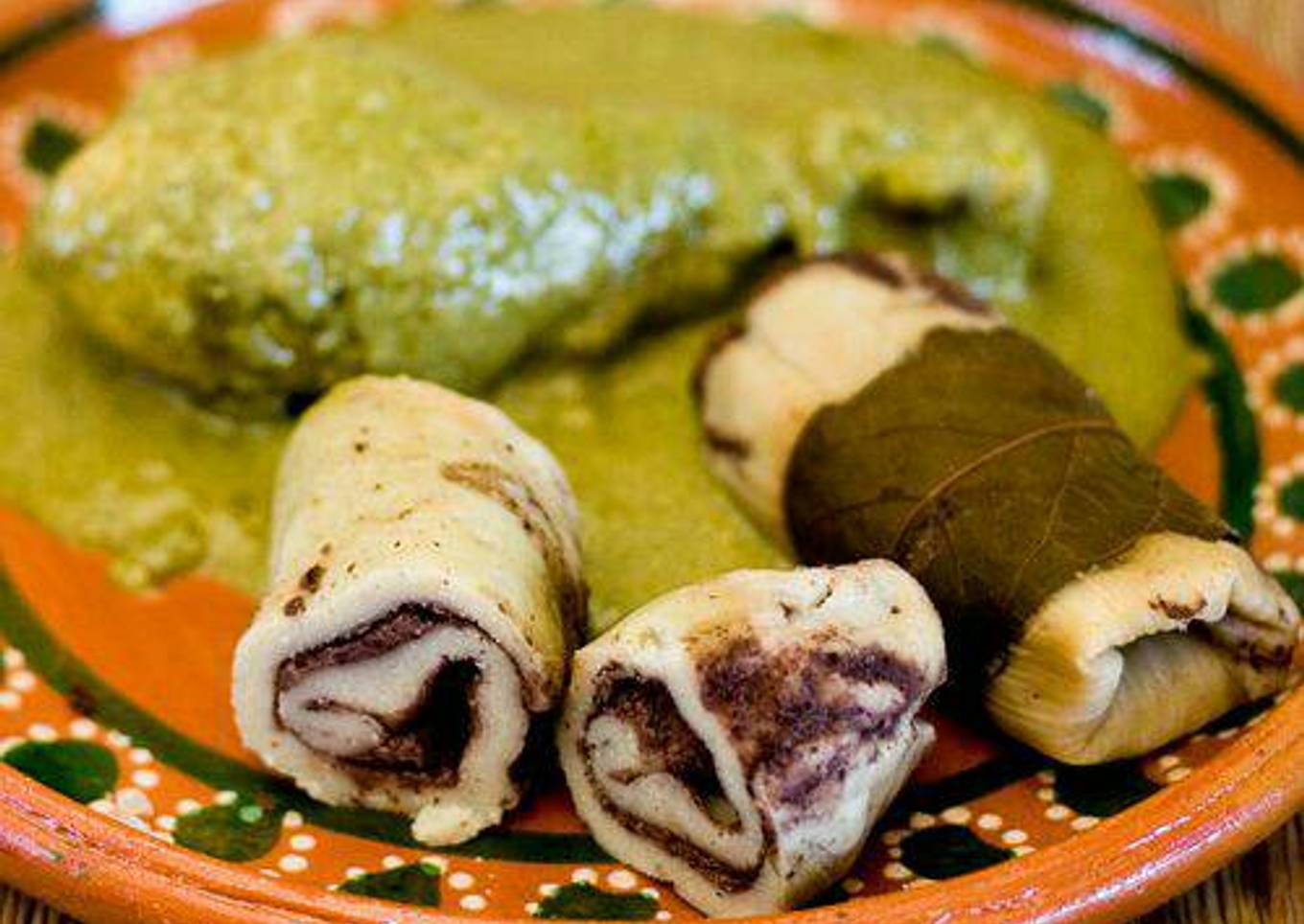 Tamales de frijol negro