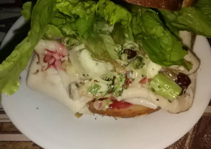 Easiest Way to Make Ultimate Dean&#39;s Raspberry Turkey Vegetable Sandwich