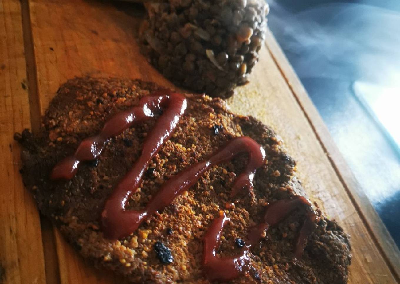 Bistek a la plancha con lentejas y palmitos