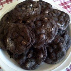 A picture of Triple 'Chocolate Therapy' Cookies.