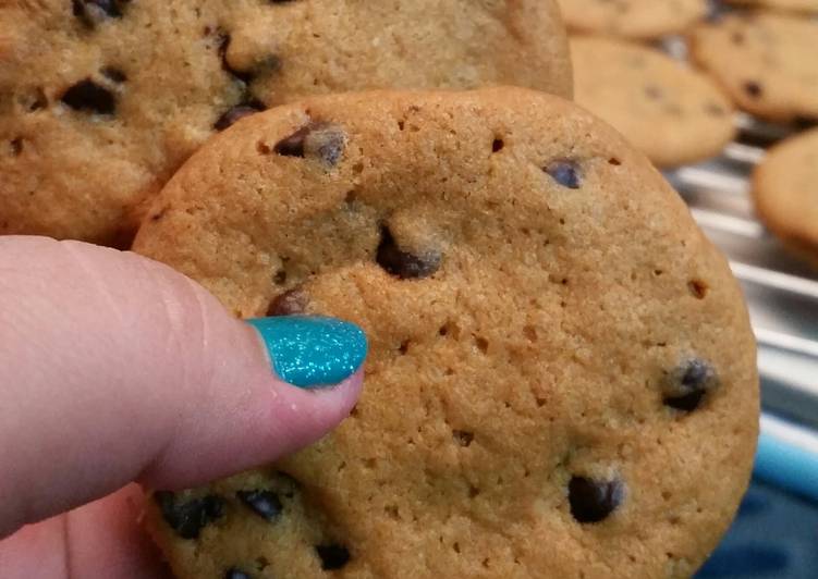 Recipe of Award-winning Crispy Chocolate Chip Cookies