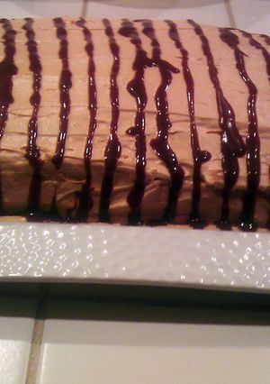A picture of Russian Golden Key Cake.