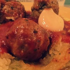 A picture of Crockpot Spaghetti Squash & Meatballs.