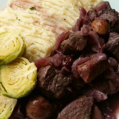 A picture of Vickys Winter Pork, Red Cabbage and Cranberries, GF DF EF SF NF.