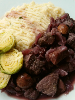 A picture of Vickys Winter Pork, Red Cabbage and Cranberries, GF DF EF SF NF.