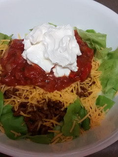 A picture of Super Yummy Taco Salad.