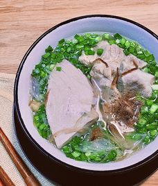 mì udon nấu cá