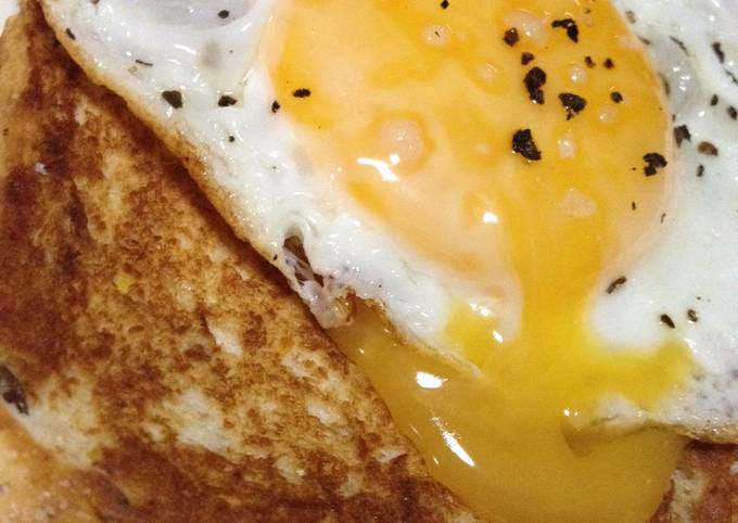 Perfect Egg On Toast - #eggporn