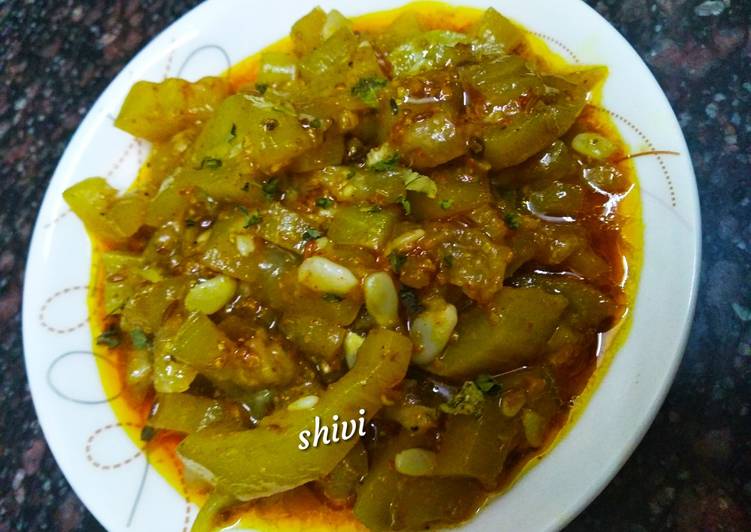 Simple Way to Make Quick Dry Lauki ki sabji