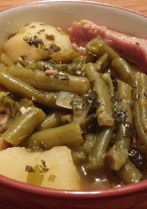 A picture of Cajun Herb Green Beans.